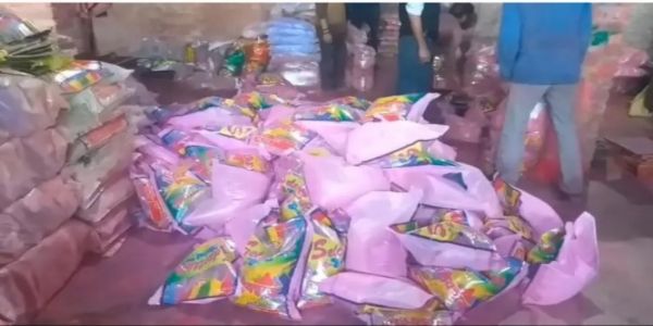 संभल में तैयार हर्बल गुलाल चेहरे के लिए सुरक्षित और पर्यावरण मित्र होली की बेहतर पहल