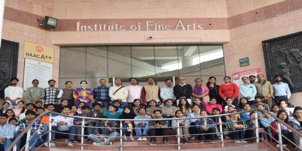 अपशिष्ट से उपयोगी वस्तुएं बनाना पर्यावरण संरक्षण की दिशा में बड़ा कदम: कुलपति