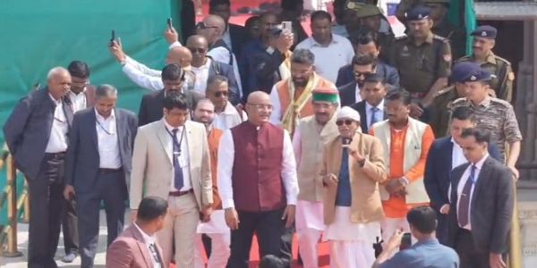 गुयाना के उपराष्ट्रपति डॉ.भरत जगदेव ने श्रीराम जन्मभूमि का दर्शन पूजन किया