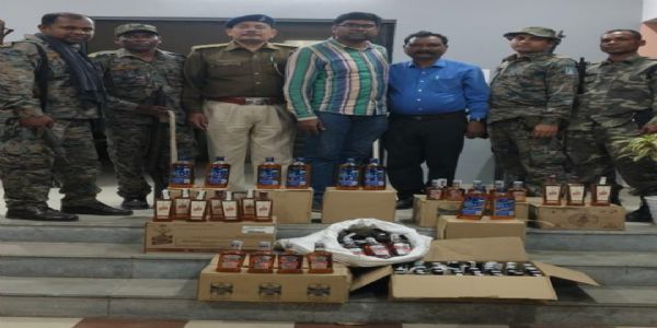 उत्पाद विभाग की छापेमारी में भारी मात्रा में विदेशी शराब बरामद