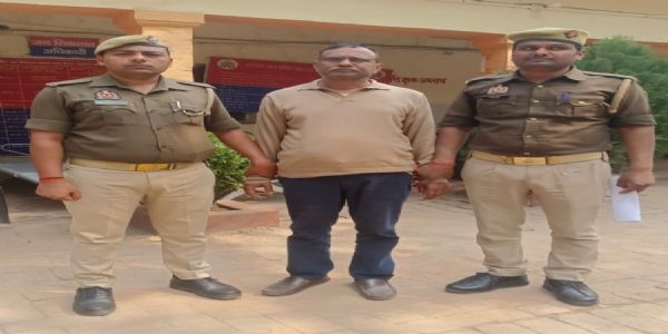 मीरजापुर: 50 हजार का इनामी बदमाश गिरफ्तार