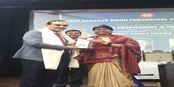 आभासी न्यायालय से निखरता है व्यक्तित्व और विधिक कौशल : कुलपति