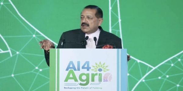 मुंबई में एआई4एग्री 2026 शिखर सम्मेलन को संबोधित करते केंद्रीय मंत्री जितेन्द्र सिंह। मुंबई में एआई4एग्री 2026 शिखर सम्मेलन को संबोधित करते केंद्रीय मंत्री जितेन्द्र सिंह।