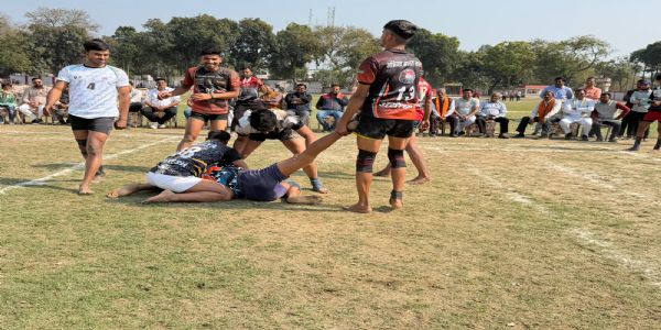 दाे दिवसीय प्रांतीय कबड्डी प्रतियोगिता में अयोध्या ग्रामीण की टीम बनी विजेता