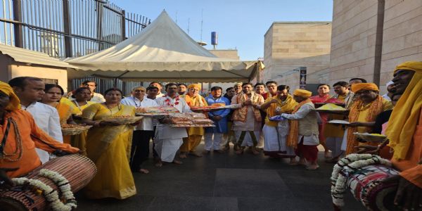 श्रीकृष्ण जन्मभूमि से आयेगा काशी विश्वनाथ धाम में गुलाल, रंगभरी एकादशी पर बाबा को होगा अर्पित