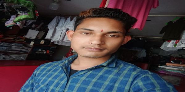 तालाब से युवक का शव बरामद