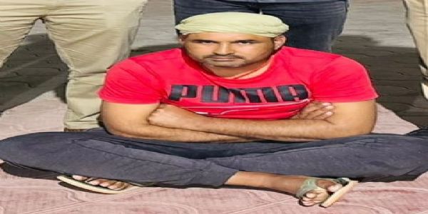 एजीटीएफ ने तीन साल से आंखों में धूल झोंक रहे इनामी तस्कर को पकडा