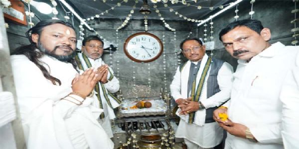 बाबा गुरू घासीदास जी के बताए मार्ग पर काम कर रही हमारी सरकार : मुख्यमंत्री साय