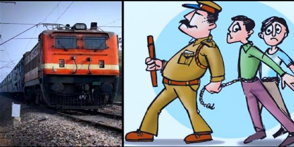 पुलिस बनकर ट्रेनों में चोरी करने वाला शातिर गिरफ्तार
