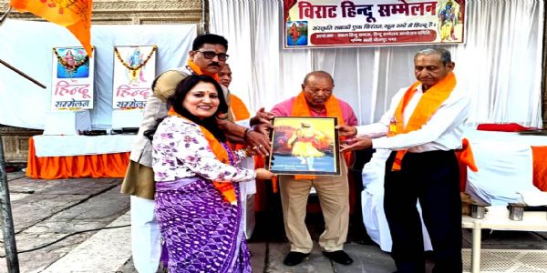 सामाजिक एकता से ही सशक्त राष्ट्र का निर्माण : अनुराग