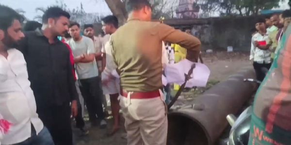 सिंह मेंशन समर्थक और पृथ्वी मेंशन समर्थकाें के बीच हुए झगडे में कई घायल