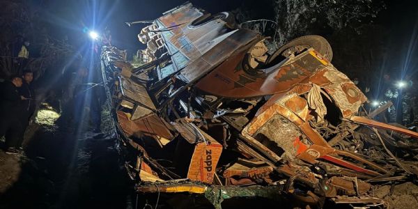 नेपाल में बस हादसा, 18 यात्रियों की मौत, इनमें न्यूजीलैंड की महिला और पुरुष भी शामिल