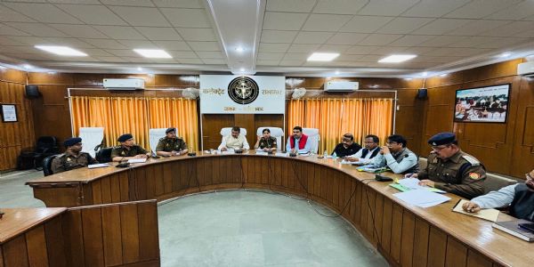 होली पर जबरन रंग न डालें,अफवाहों से रहे सावधान : जिलाधिकारी