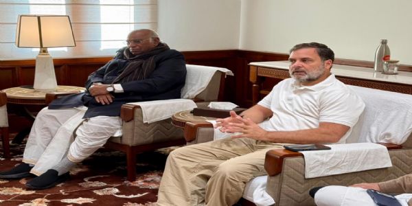 कांग्रेस ने उदय भानु चिब की गिरफ्तारी की निंदा की