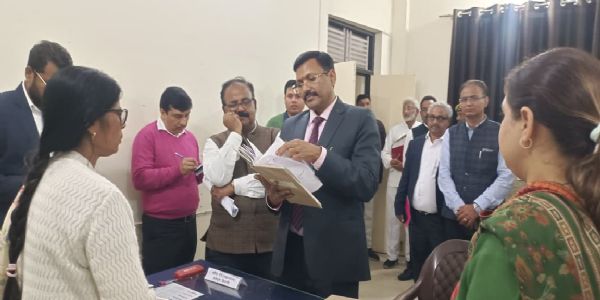 प्रेरणा मोबाइल एप्लीकेशन दीदियों के लिए उपयोगी सिद्ध होगा-मंडल आयुक्त