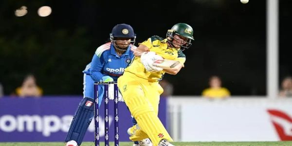 मूनी और गार्डनर के दम पर ऑस्ट्रेलिया की जीत, पहले वनडे में भारत 6 विकेट से हारा