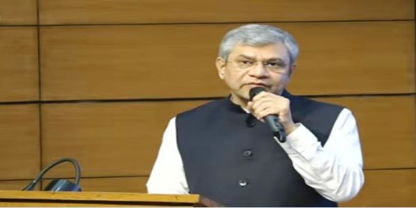 कैबिनेट ने गिफ्ट सिटी से शाहपुर तक अहमदाबाद मेट्रो विस्तार को दी मंजूरी, 1,067 करोड़ रुपये की परियोजना