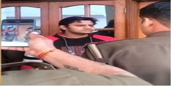 पढ़ाई के लिए दवाब बनाने पर की थी पिता की हत्या, शव नीले ड्रम में छिपाया