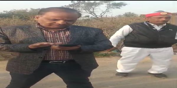 औरैया : अवैध खनन व ओवरलोड 4 डंपरों पर एसडीएम ने लगाया 2.5 लाख जुर्माना, 3 वाहन सीज