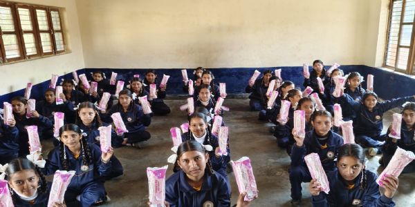 एसएमवीडीयू के एनएसएस यूनिट ने ककरयाल में चलाया व्यक्तिगत स्वच्छता जागरूकता अभियान