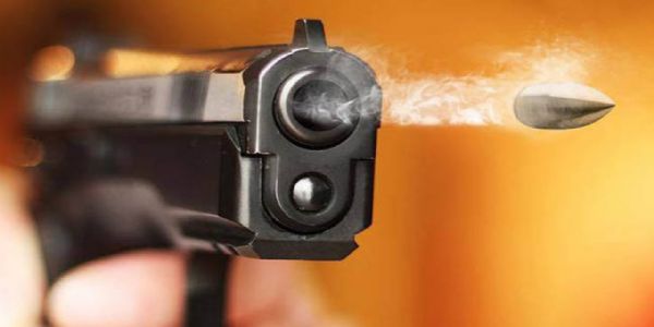 कोलकाता के तिलजला में फायरिंग, एक युवक घायल