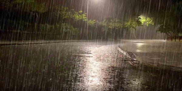 गरज के साथ बारिश से दक्षिण बंगाल में बदला मौसम