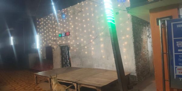 चौसा में जयमाल समारोह में कथित प्रेमी ने दुल्हन को मारी गोली, इलाजरत