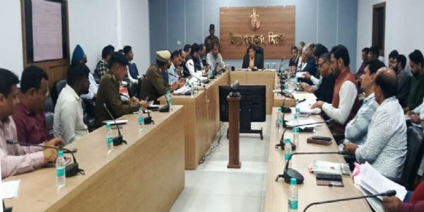 सिरसा: विभाग अपनी सडक़ों का करे रोड सेफ्टी ऑडिट : एडीसी