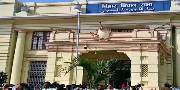 बजट सत्र : बिहार विधानसभा में गंगा पथ का विस्तार बक्सर तक किये जाने की मांग उठी