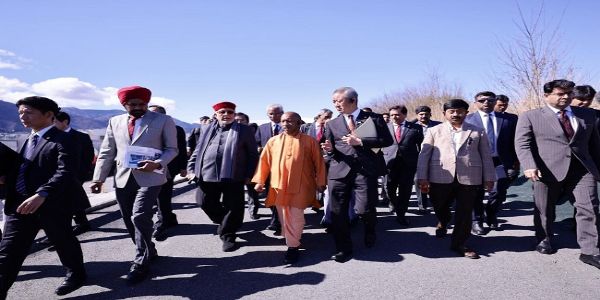 जापान दाैरे पर मुख्यमंत्री योगी जापान दाैरे पर मुख्यमंत्री योगी