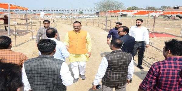 रामनगर डोमरी में तीन लाख पौधे एक घंटे में रोपकर बनेगा 