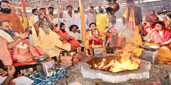 उपमुख्यमंत्री दीया कुमारी ने 108 कुंडीय श्री राम महायज्ञ में की शिरकत