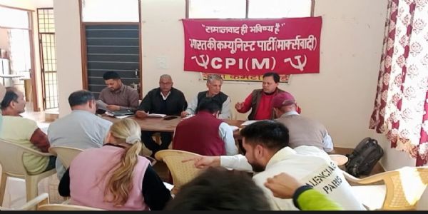 केंद्र सरकार की जनविरोधी नीतियों के खिलाफ जत्थे निकालेगी माकपा