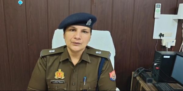 मैरिज में खाना बनाकर लौट रहीं चार महिलाओं को पिकअप ने रौंदा, तीन की मौत व एक गंभीर