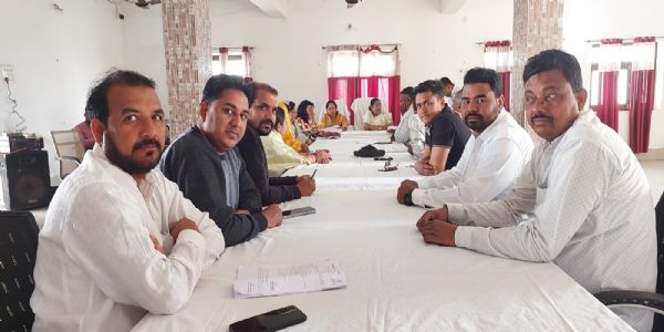 नप की बैठक में 15 एजेंडों पर लगी मुहर,होल्डिंग टैक्स का भुगतान ऑनलाइन नहीं ऑफलाइन ही