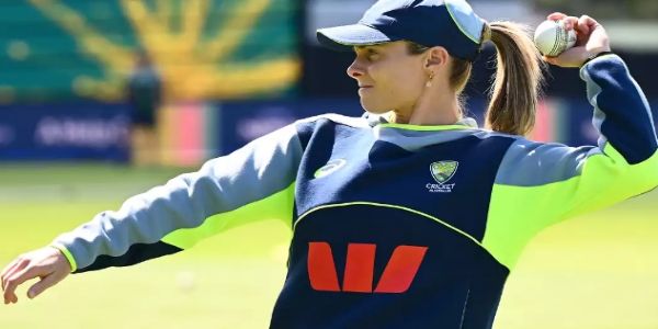 हरफनमौला खिलाड़ी सोफी मोलिनेक्स हरफनमौला खिलाड़ी सोफी मोलिनेक्स