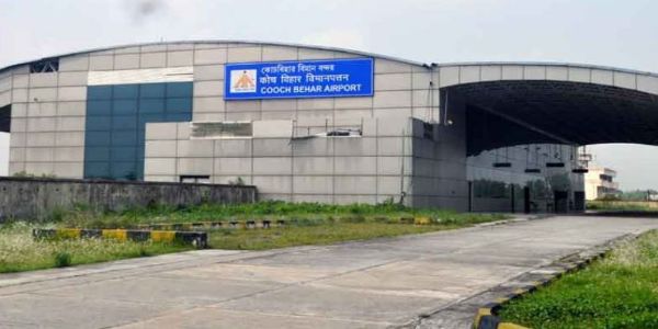 कूचबिहार एयरपोर्ट पर फिर थमी उड़ान सेवा, लगातार दो हफ्ते विमान नहीं उतरने से बढ़ी चिंता