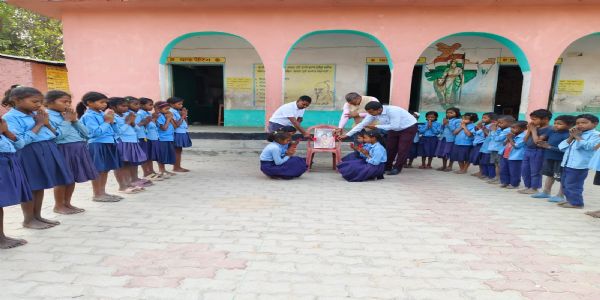 पुण्यतिथि पर अमर स्वतंत्रता सेनानी चंद्रशेखर आजाद को दी गई श्रद्धांजलि