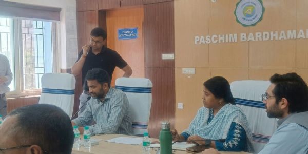 मतदाता सूची जारी करने से पूर्व पश्चिम बर्दवान डीएम ने की सर्वदलीय बैठक