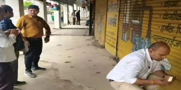 इंदौर: संपत्ति कर जमा नहीं करने पर खालसा कॉलेज परिसर की 100 दुकानें सील