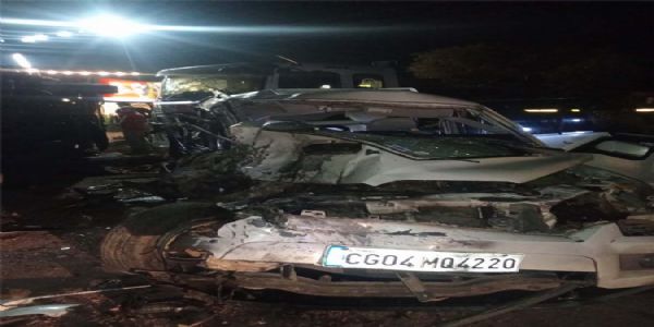 छत्तीसगढ़ के बिलासपुर में ट्रेलर ने स्कॉर्पियो काे मारी टक्कर, चार लोगों की माैत,एक गंभीर घायल