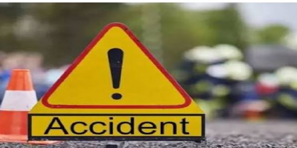 सुलतानपुर : दो मोटर साईकिल की आमने सामने टक्कर , एक की मौत,तीन घायल