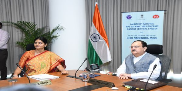 केन्द्रीय स्वास्थ्य मंत्री जे पी नड्डा केन्द्रीय स्वास्थ्य मंत्री जे पी नड्डा