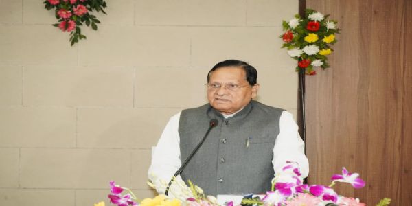 प्रतिभाओं की धरती बिहार की बेटियां हर क्षेत्र में अपनी सशक्त पहचान बना रही हैं : अवधेश नारायण सिंह