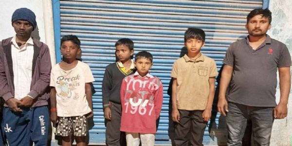 लापता हुए चार बच्चों को पुलिस ने किया बरामद, परिजनों को सौंपा