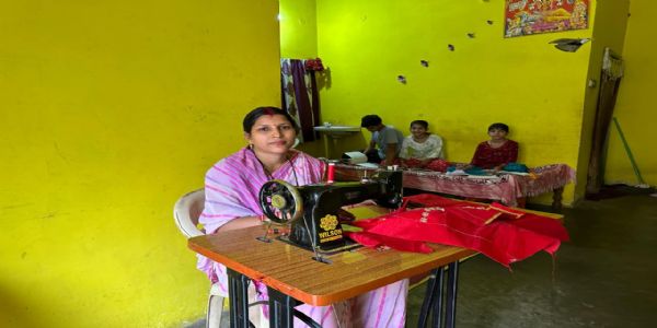 महतारी वंदन योजना: सुलेश्वरी को मिली आत्म निर्भरता की नई राह