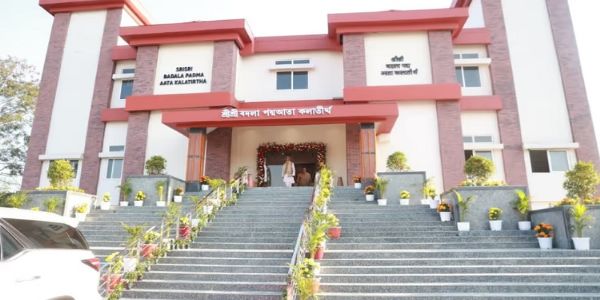 मुख्यमंत्री ने लखीमपुर में कलातीर्थ और माधवदेव यूनिवर्सिटी की नई बिल्डिंग का किया उद्घाटन