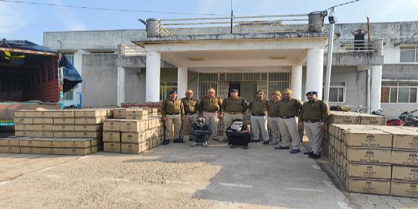 मध्य प्रदेश पुलिस ने 67 लाख 34 हजार रूपये की अवैध शराब जब्‍त की