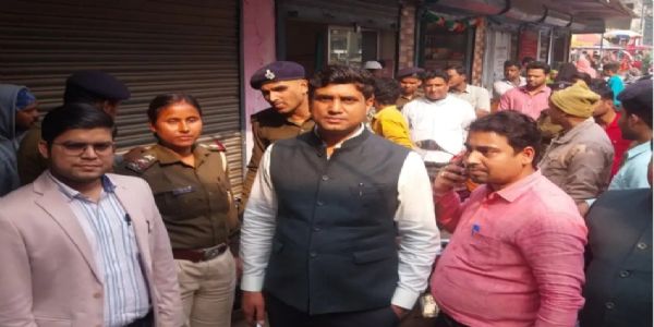 अवैध नर्सिंग होम पर की छापेमारी,छह संस्थान सील