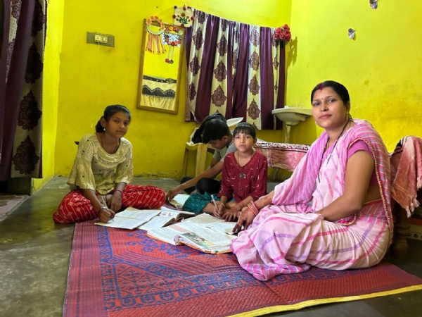 महतारी वंदन योजना: सुलेश्वरी को मिली आत्म निर्भरता की नई राह